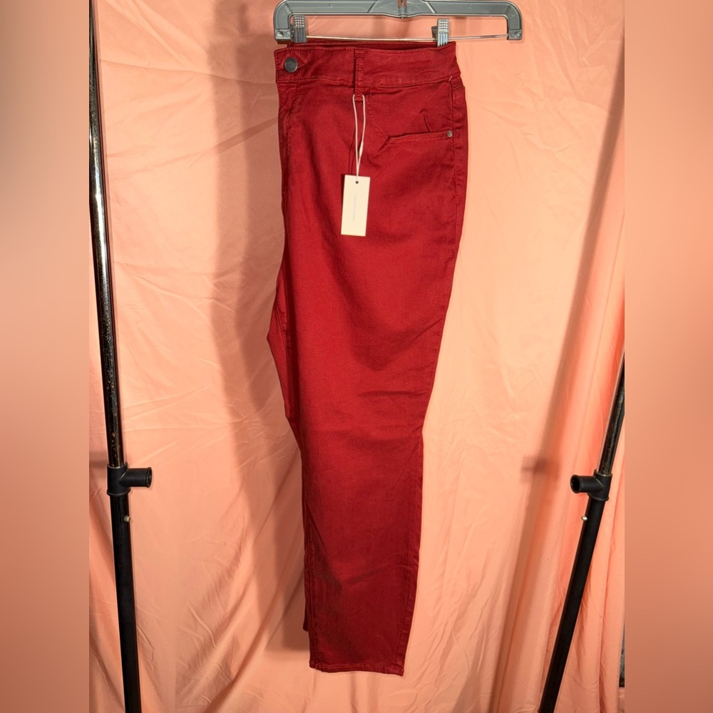 Warp + Weft size 24x29 dark red jeans